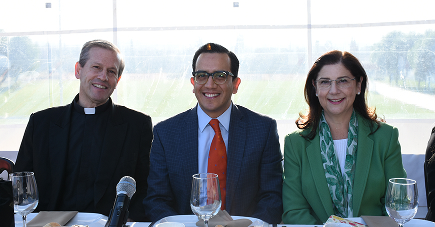 Encuentro de Egresados del Pontificio Instituto Teológico Juan Pablo II con el Rector 