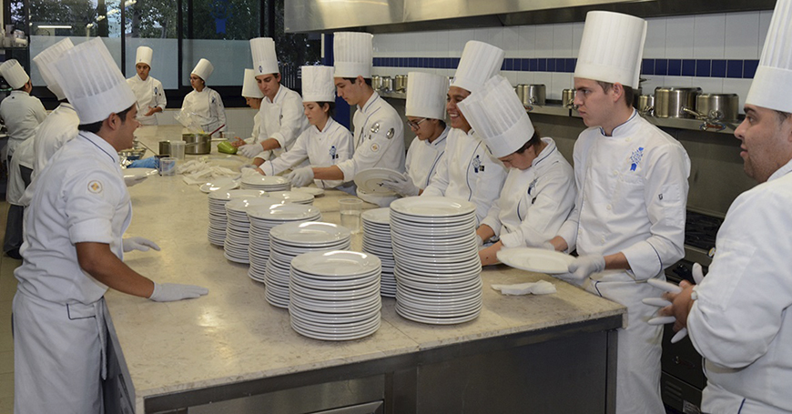 La Universidad Anáhuac se posiciona como la mejor opción educativa para estudiar turismo y gastronomía