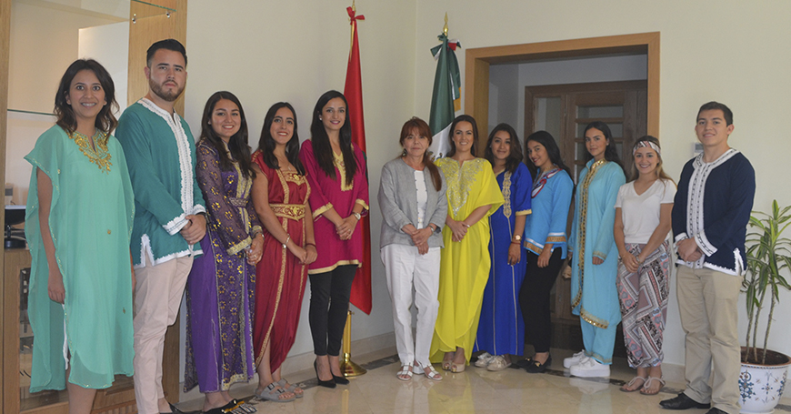 Alumnos Anáhuac realizan actividades de voluntariado en Marruecos