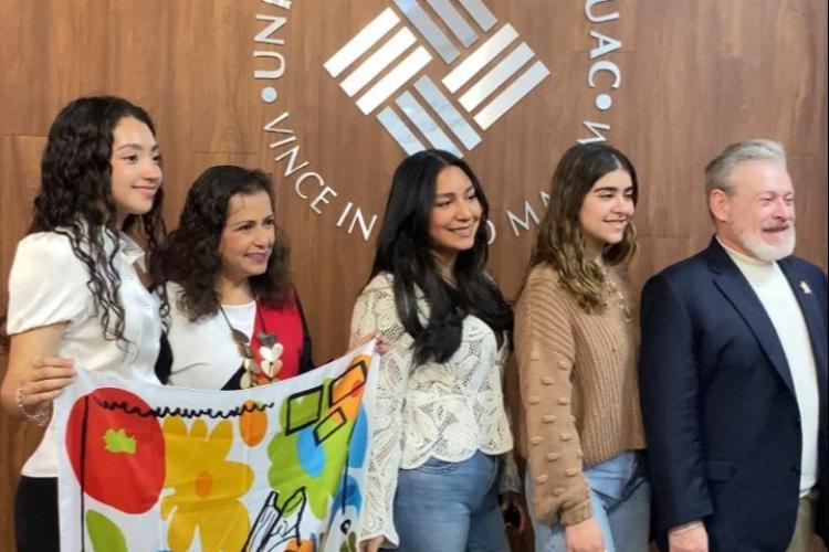 PINEDA-COVALLIN-BEE2BE