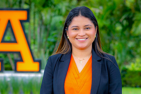 Lic. Isela Melo Cruz