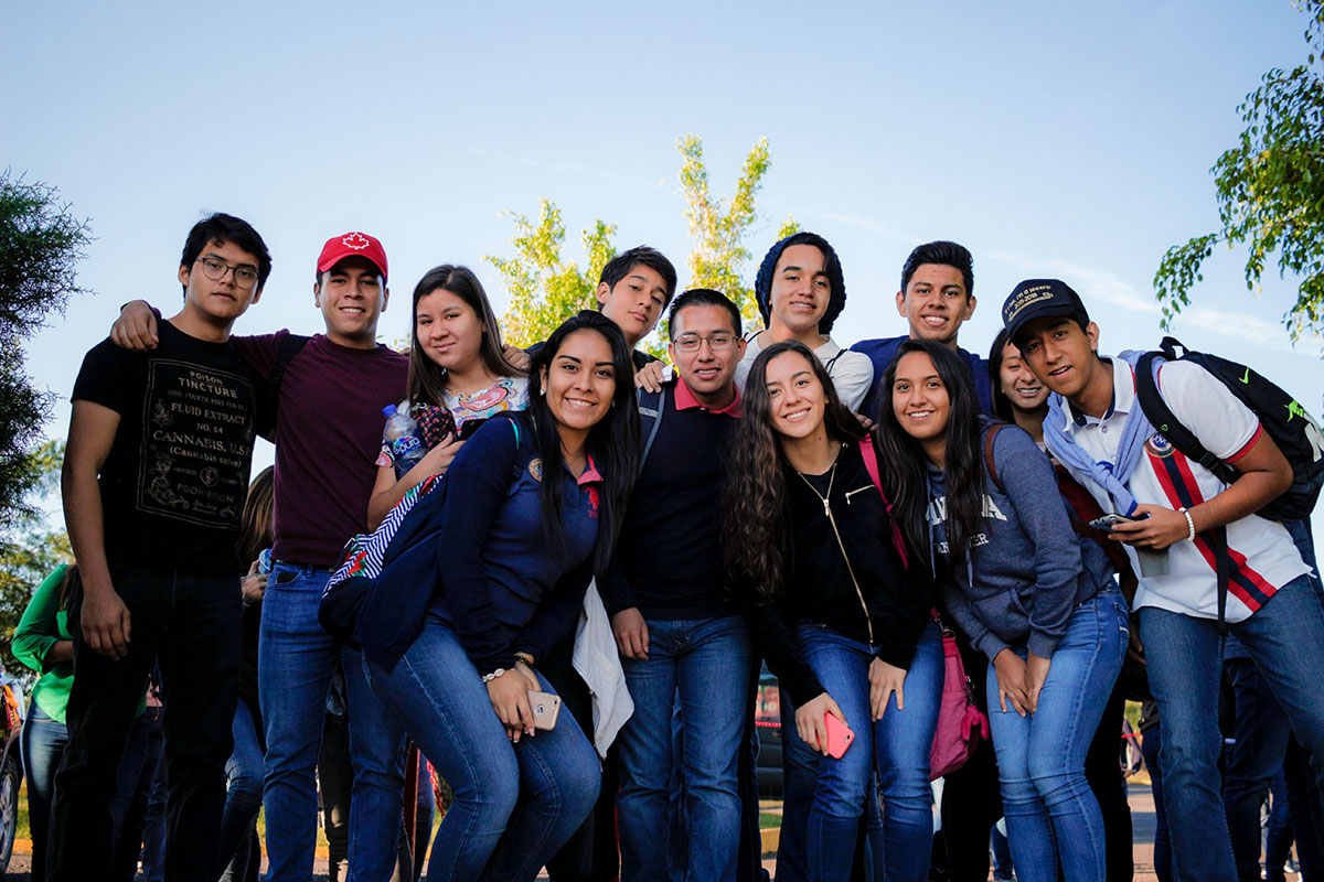 27 / 28 - Los alumnos Anáhuac contagian de entusiasmo el Campus Visit