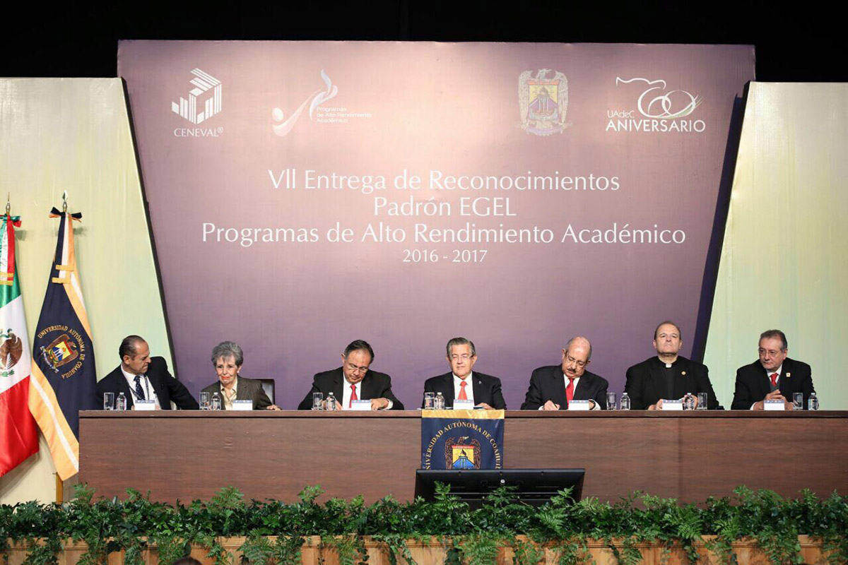 8 / 8 - Padrón EGEL reconoce Calidad y Excelencia de los Programas Académicos Anáhuac