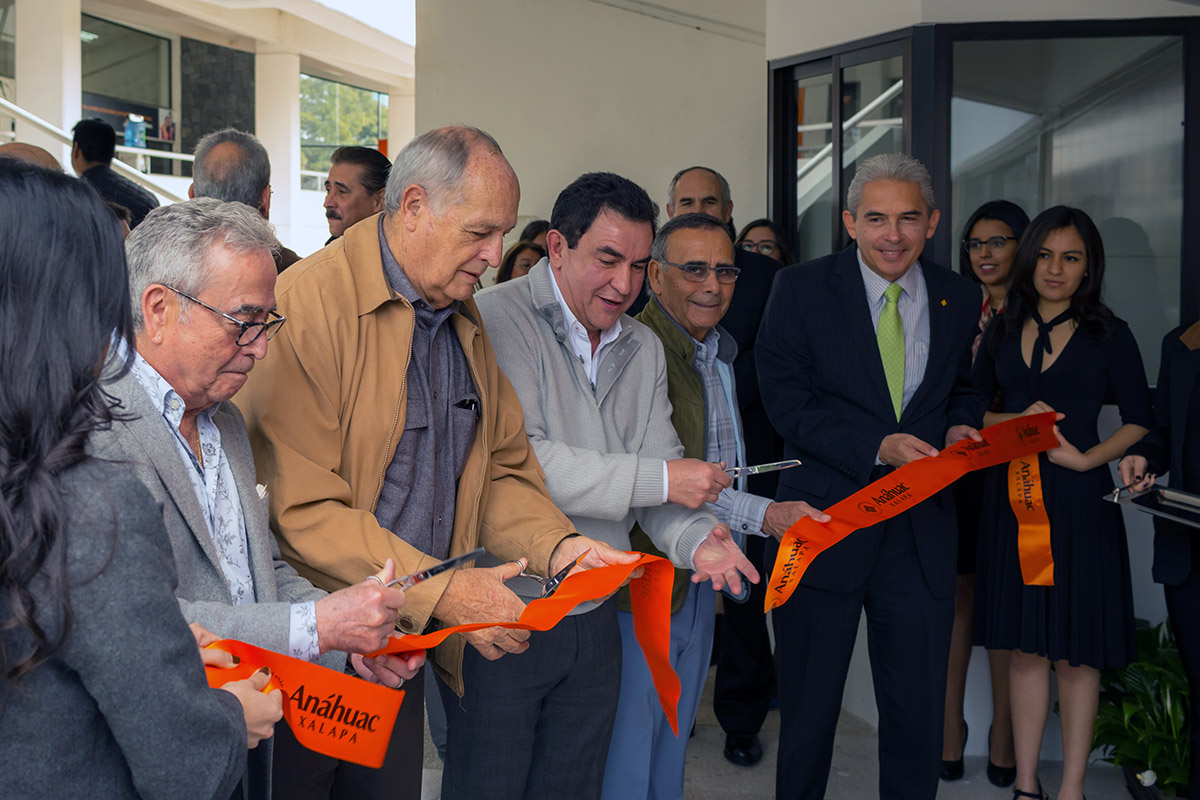 5 / 15 - Inauguración del Aula Magna Santo Tomás de Aquino