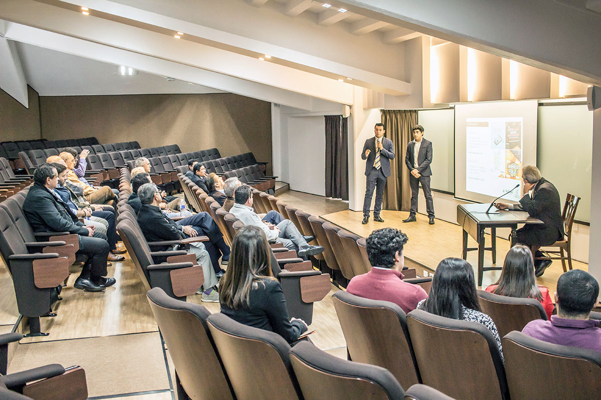 9 / 15 - Inauguración del Aula Magna Santo Tomás de Aquino