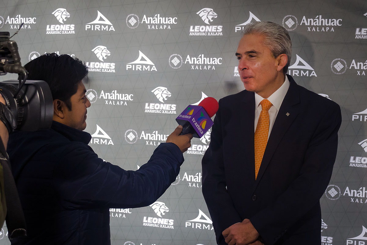 9 / 13 - Presentación de Uniformes de los Equipos Representativos