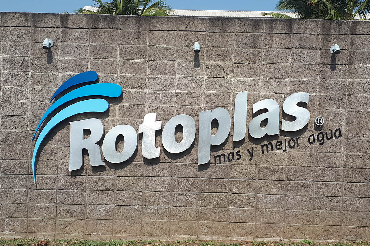 1 / 2 - Visita Empresarial a Rotoplas Golfo