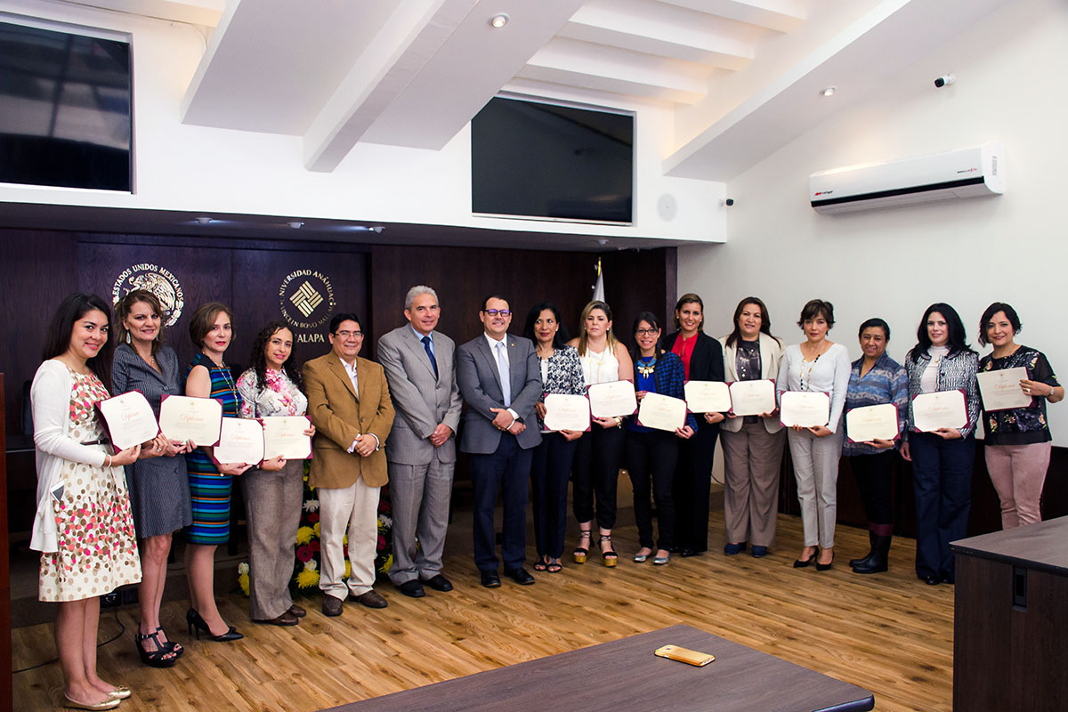 4 / 4 - Concluye la segunda edición del Diplomado en Psicología del Adolescente