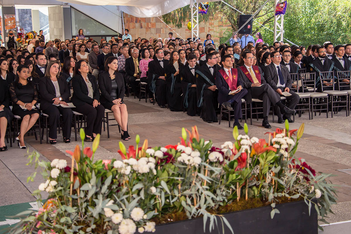 5 / 24 - Ceremonia de Conferimiento de Grado