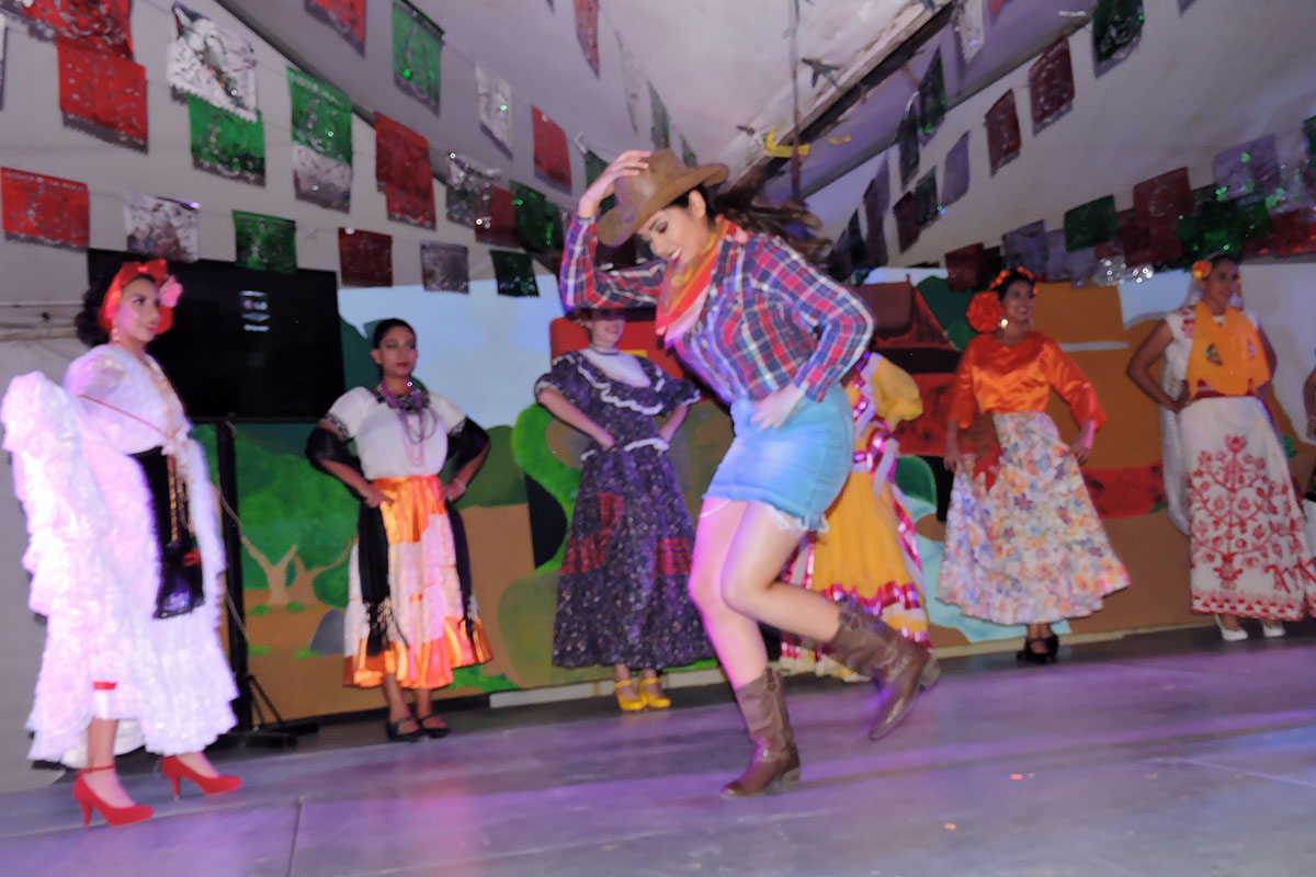 8 / 8 - Fiestas Patrias 2017: Tradición con el mejor Ambiente Universitario