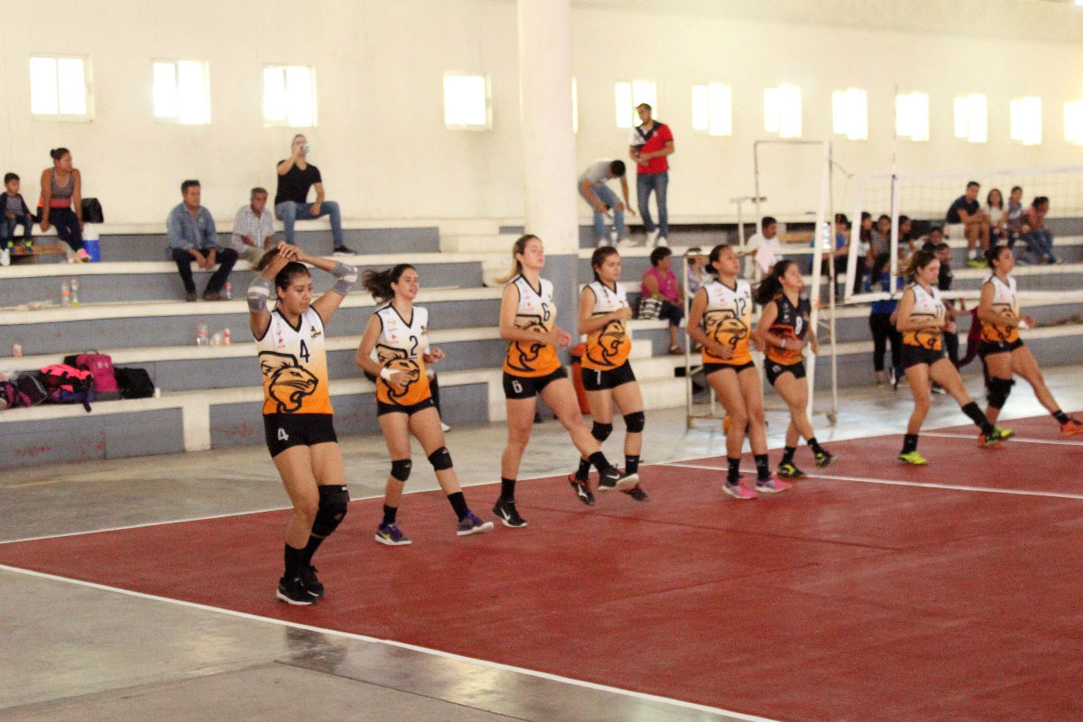 5 / 8 - Leonas Campeonas de Torneo del Club Rotario