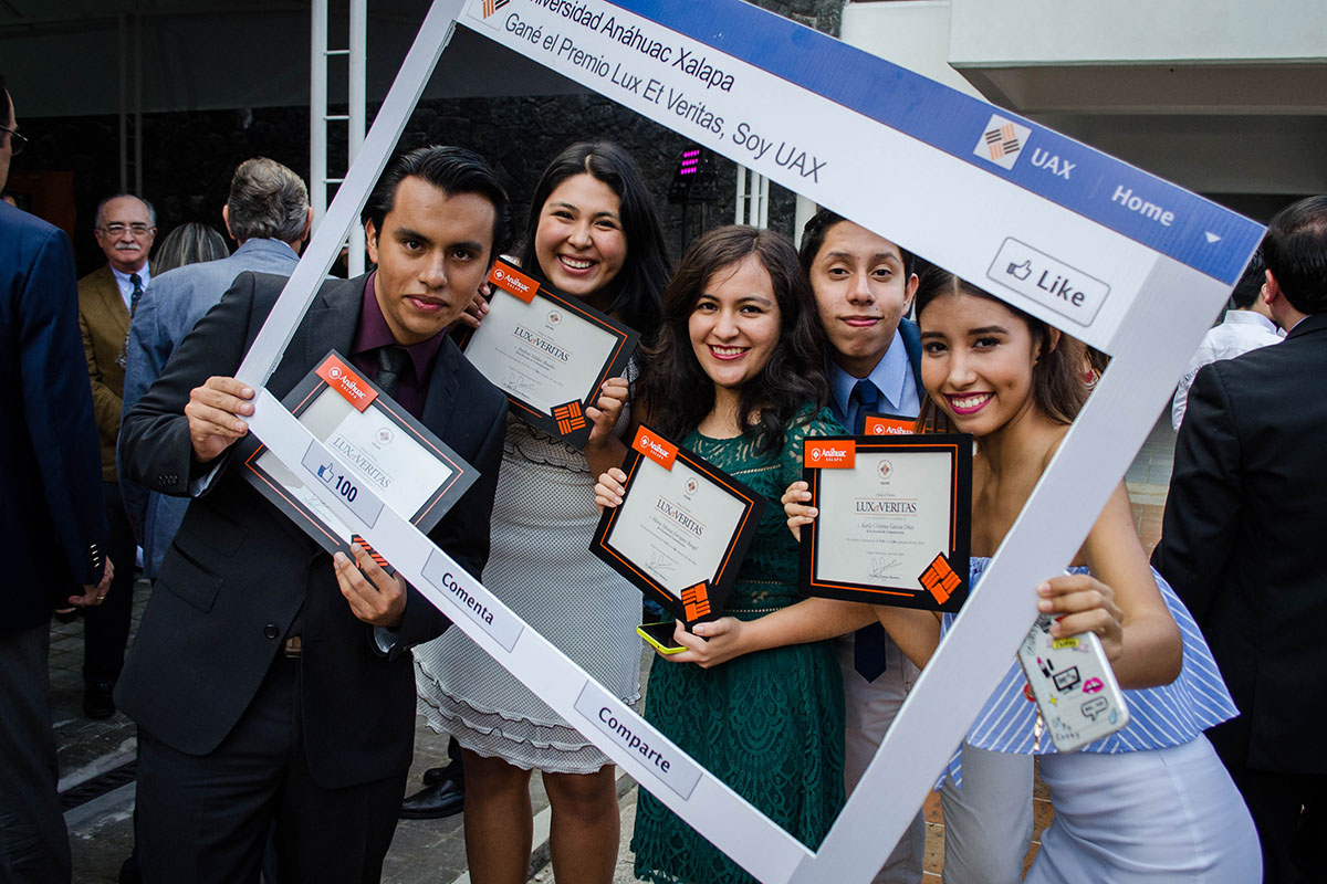 11 / 14 - Entrega de Premios Lux Et Veritas y Ser Anáhuac