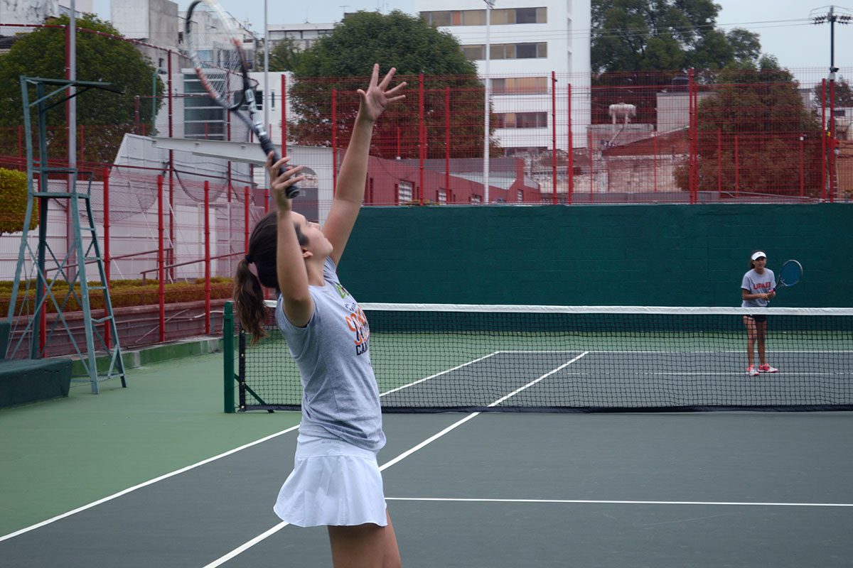 7 / 8 - Representativo de Tenis en la Primera Etapa CONADEIP