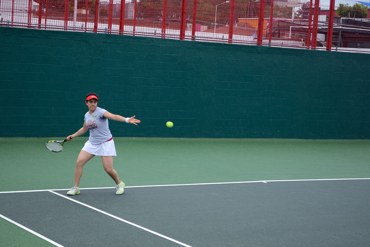 8 / 8 - Representativo de Tenis en la Primera Etapa CONADEIP