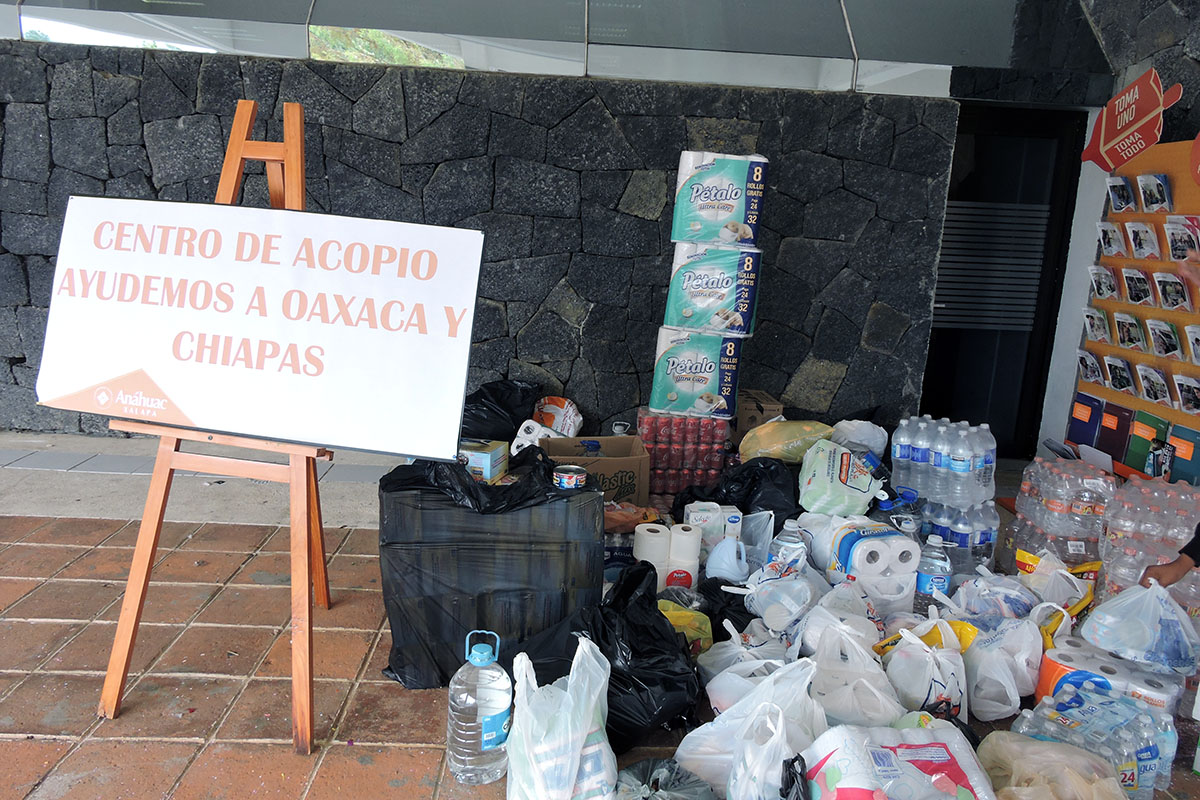 3 / 4 - La Anáhuac Xalapa abraza a Oaxaca y Chiapas
