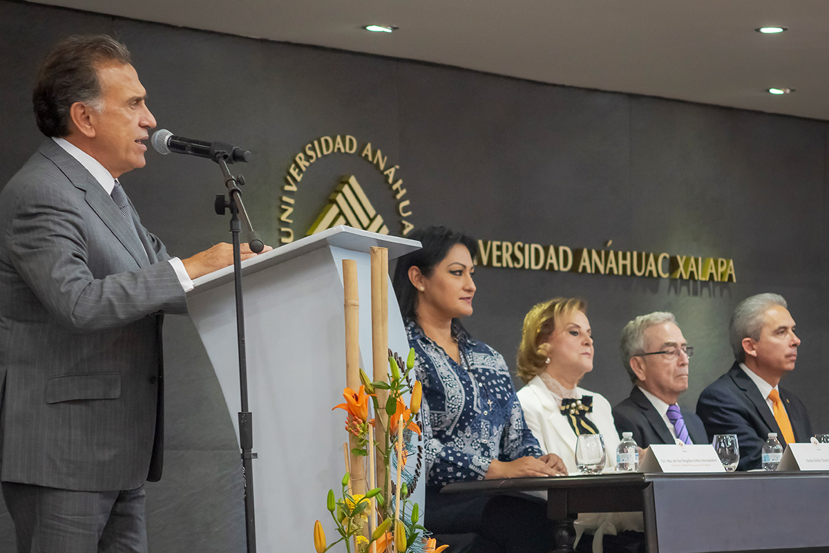 7 / 16 - Inauguración del Complejo Deportivo Antonio Chedraui Caram