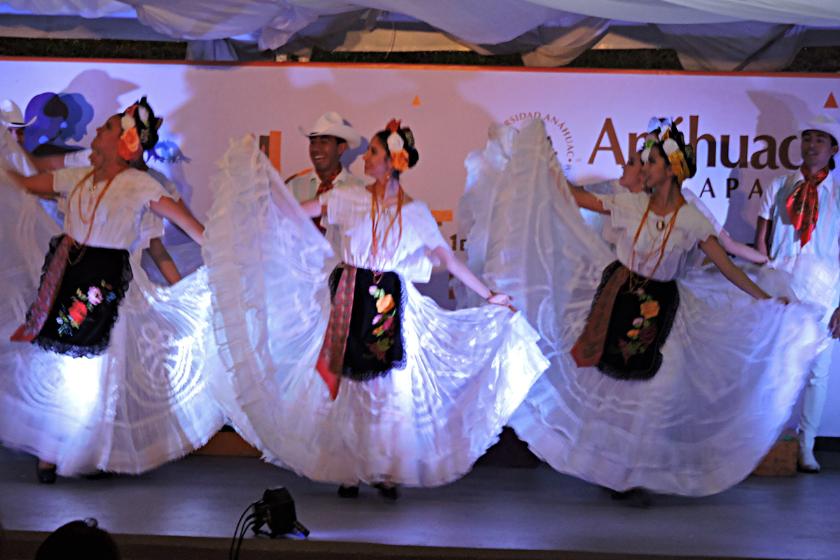 1 / 20 - 1er. Encuentro de Danza Estudiantil Anáhuac 2017