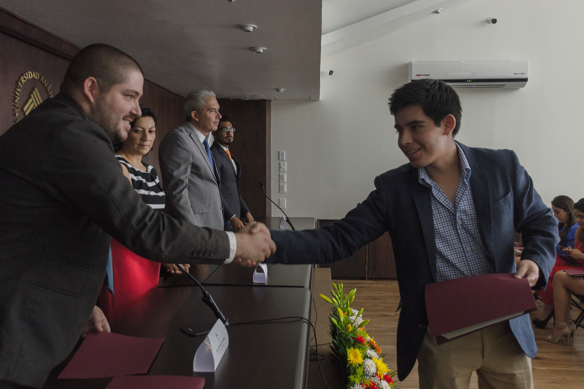 4 / 4 - Clausura de Diplomados Sector Empresarial, Logístico y de Entretenimiento