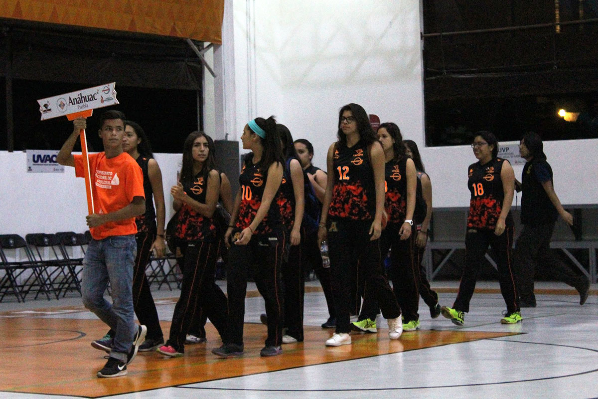 14 / 28 - Debut soñado para los Leones de la Universidad Anáhuac Xalapa