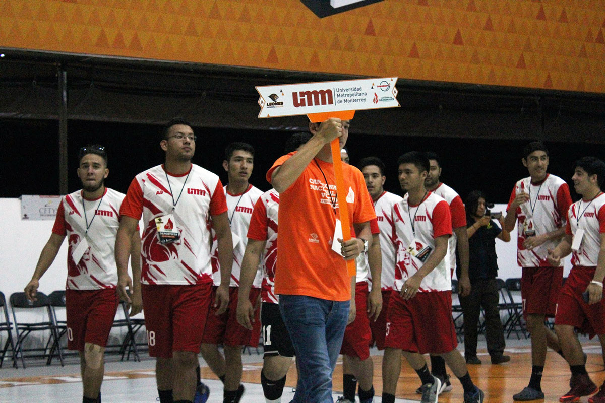 15 / 28 - Debut soñado para los Leones de la Universidad Anáhuac Xalapa