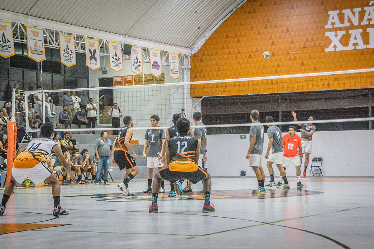 23 / 28 - Debut soñado para los Leones de la Universidad Anáhuac Xalapa