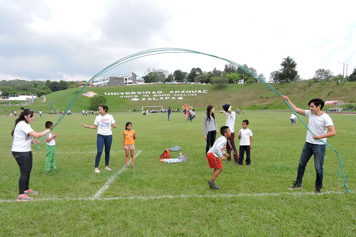 11 / 19 - Celebrando el Día del Niño en la Anáhuac