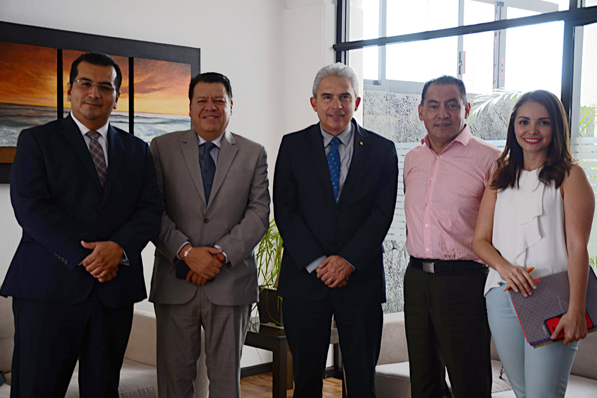 4 / 4 - Visita del Presidente de la CANACINTRA al campus universitario