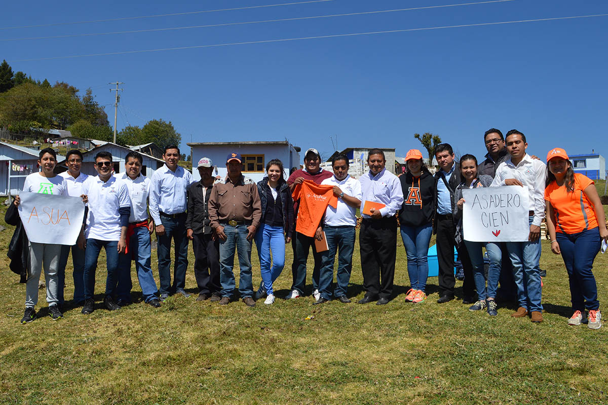 4 / 4 - Grupo ASUA y Asadero Cien visitaron comunidad en Xico