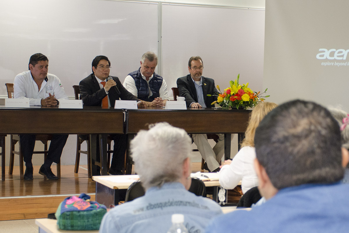 1 / 4 - Clausura del Curso de Liderazgo Ambiental para la Competitividad