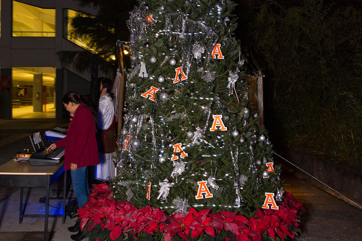 4 / 20 - Navidad 2016 en la Anáhuac Xalapa