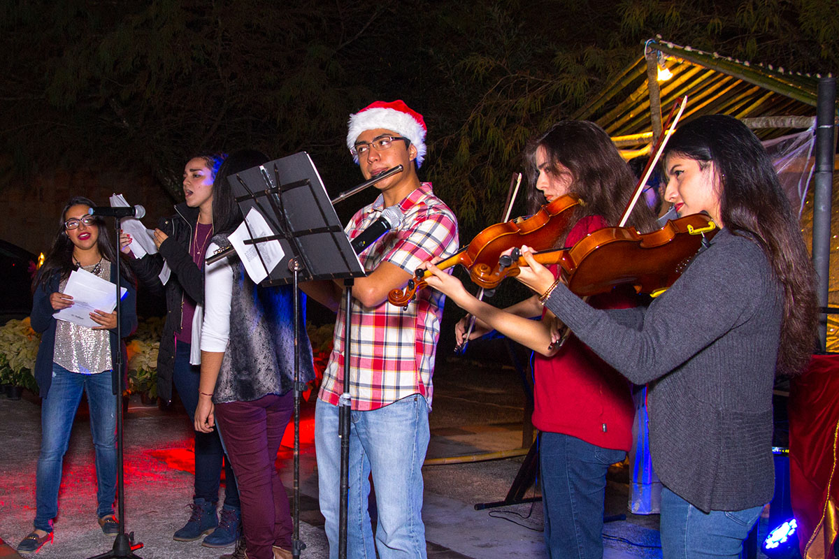 7 / 20 - Navidad 2016 en la Anáhuac Xalapa