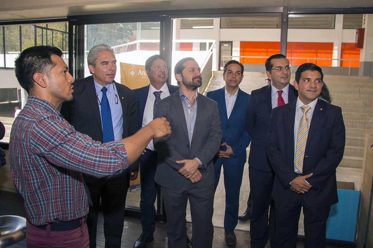 3 / 4 - Visita del Secretario de Desarrollo Económico y Portuario