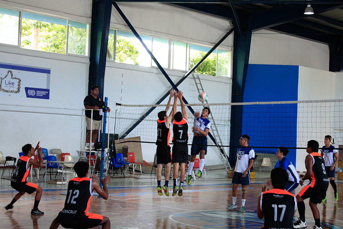 11 / 12 - Actividad deportiva de Voleibol en CONDDE