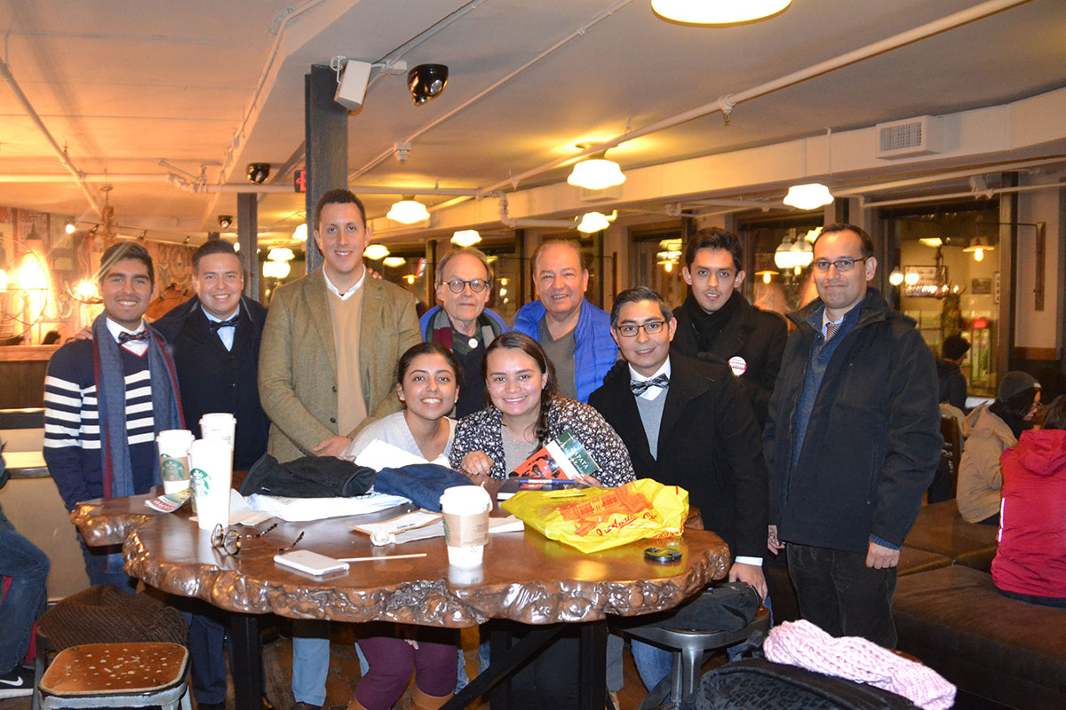 1 / 9 - Alumnos de Derecho visitan la Universidad de Harvard y el MIT