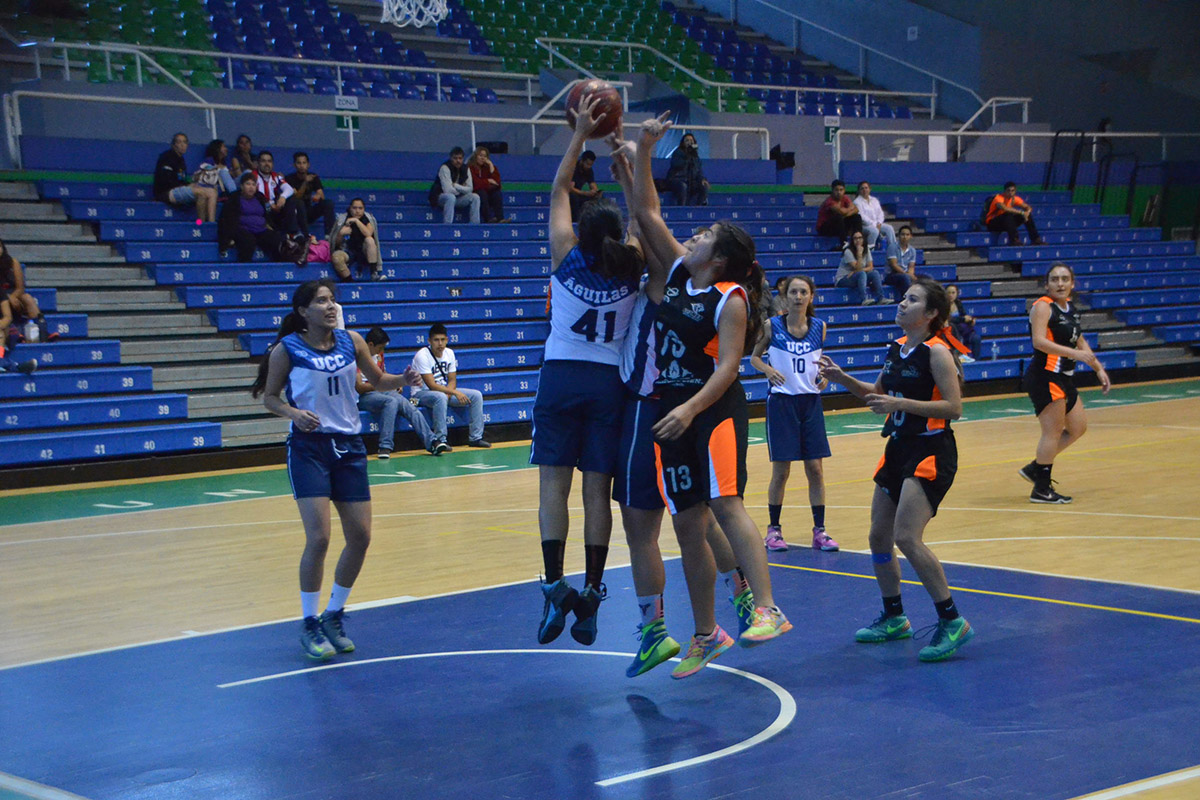 2 / 8 - Leones califican en baloncesto a Regional de CONDDE
