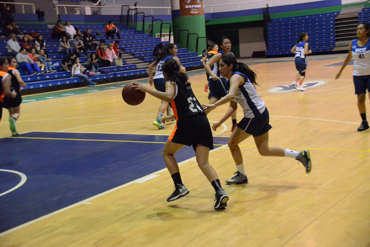 3 / 8 - Leones califican en baloncesto a Regional de CONDDE
