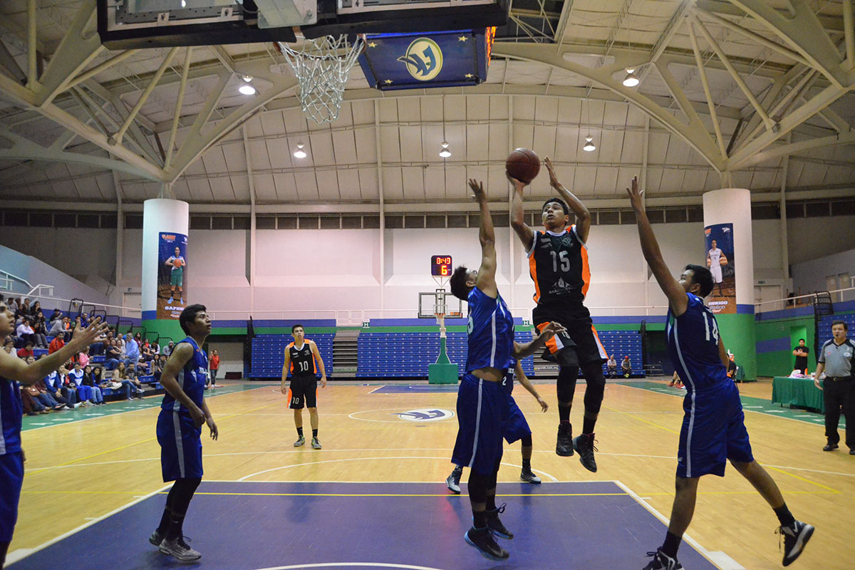 7 / 8 - Leones califican en baloncesto a Regional de CONDDE