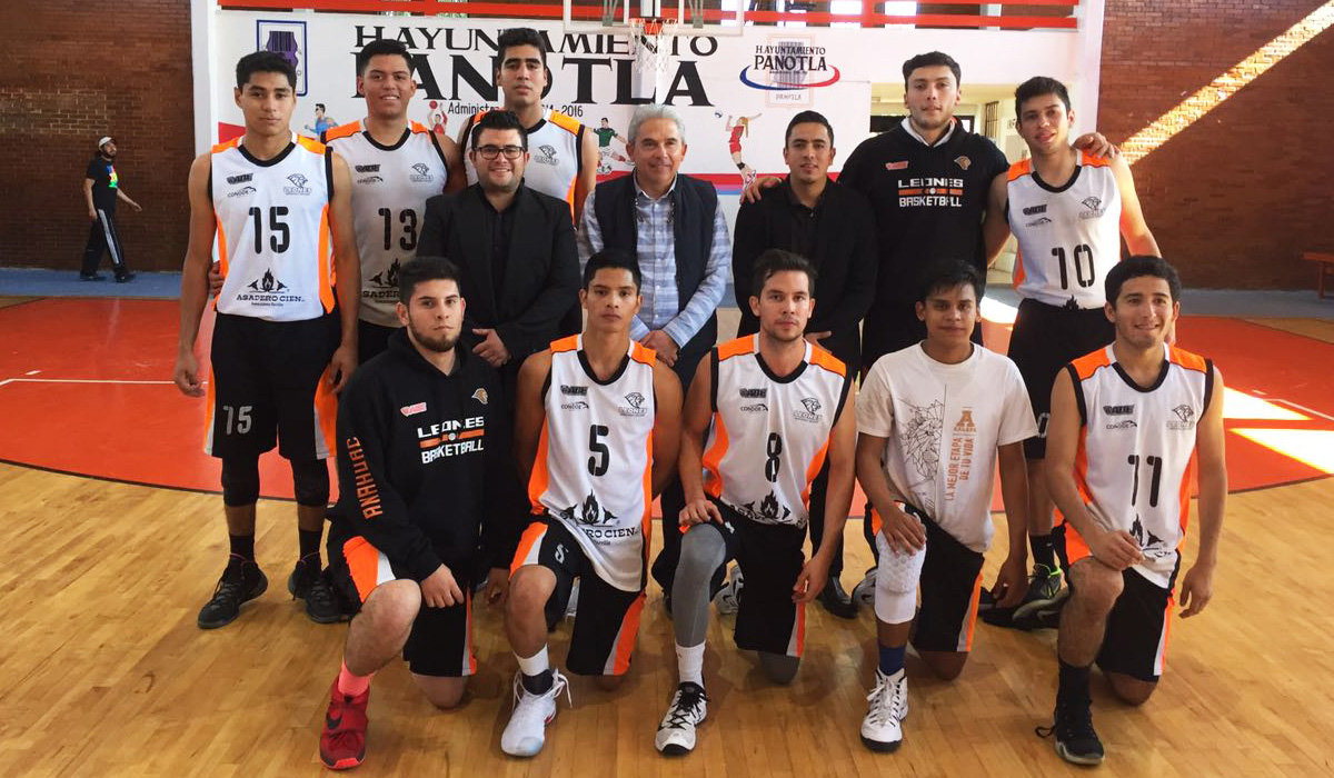 1 / 3 - Leones Campeones del Pre-Nacional de CONDDE