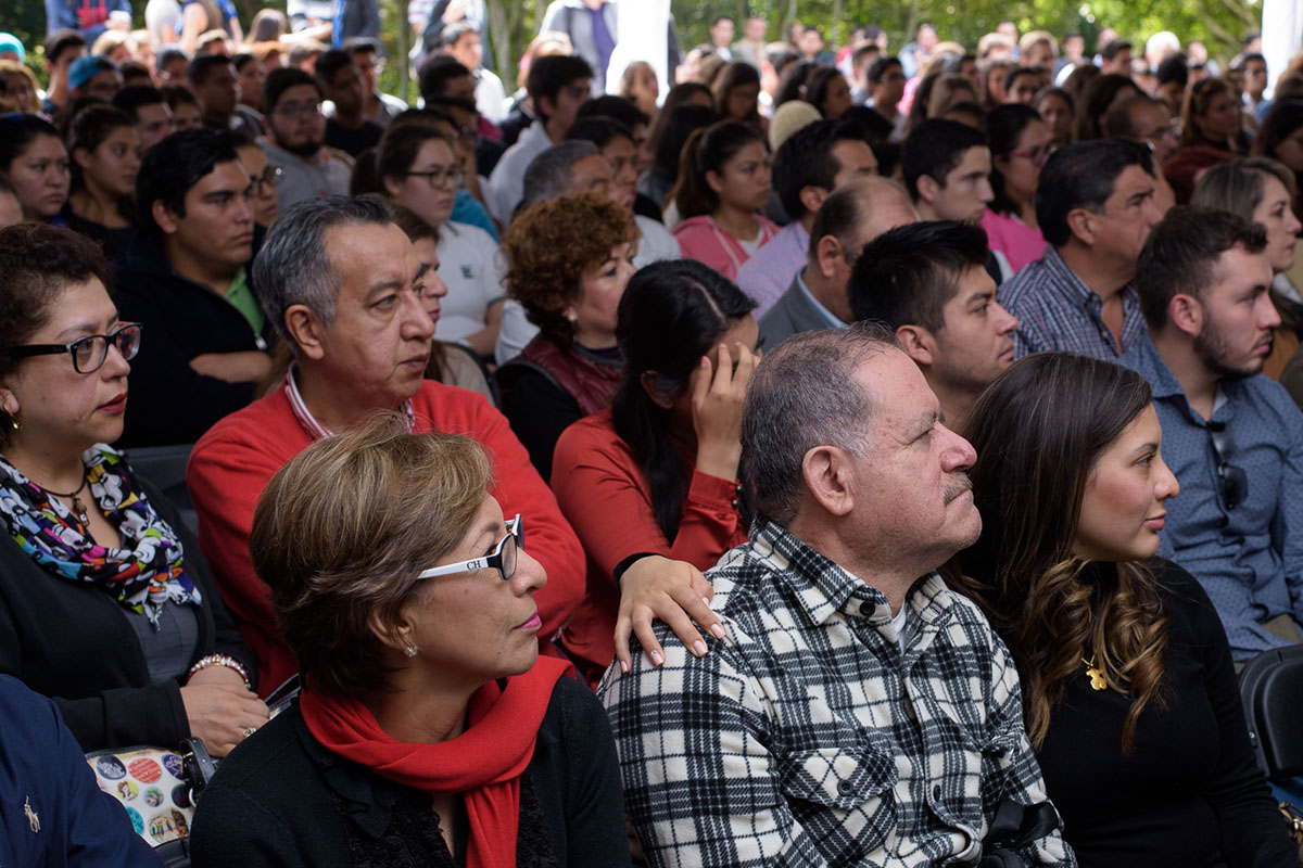 10 / 16 - Pedro Ferriz de Con imparte conferencia en la Anáhuac Xalapa