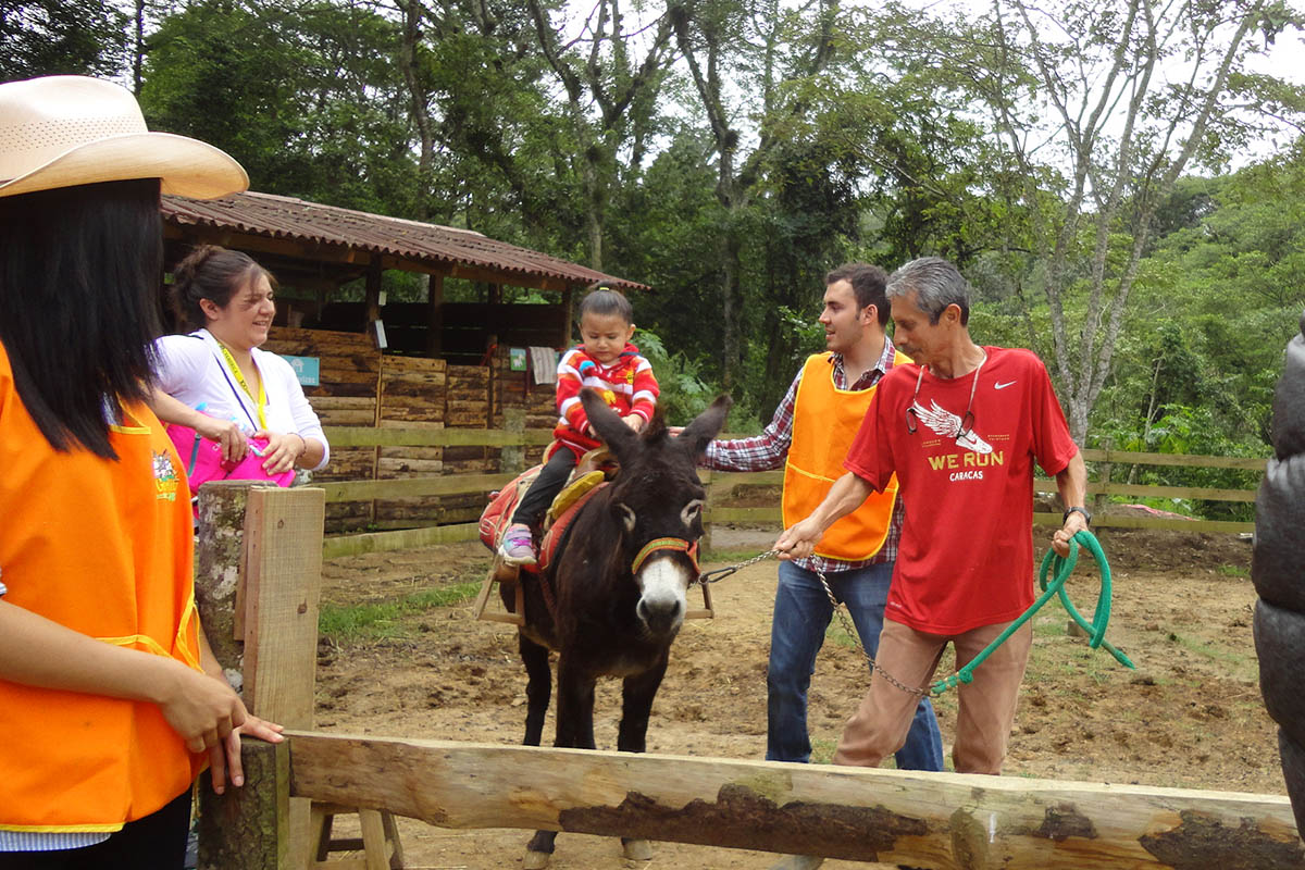 14 / 16 - Servicio Social: Acción positiva por el medio ambiente