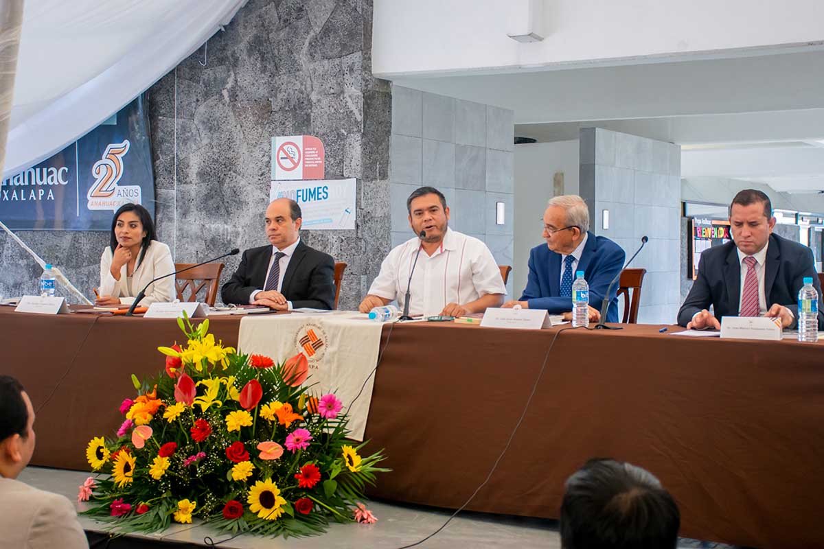 15 / 15 - Presentaciones de libros durante la Feria.