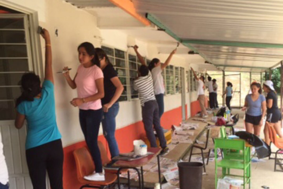 8 / 9 - Acción Social en el Bachillerato Anáhuac