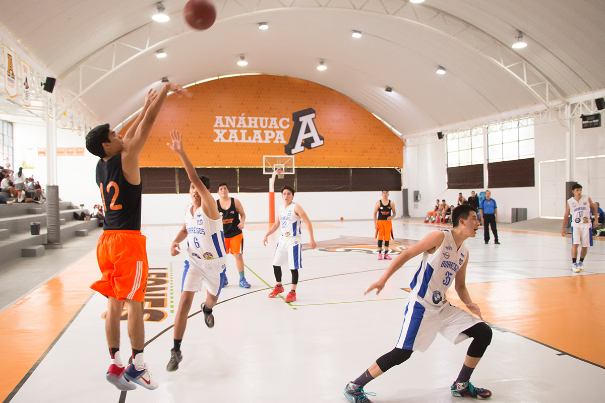 6 / 12 - Basquetbol Varonil vence a ITESM Hidalgo