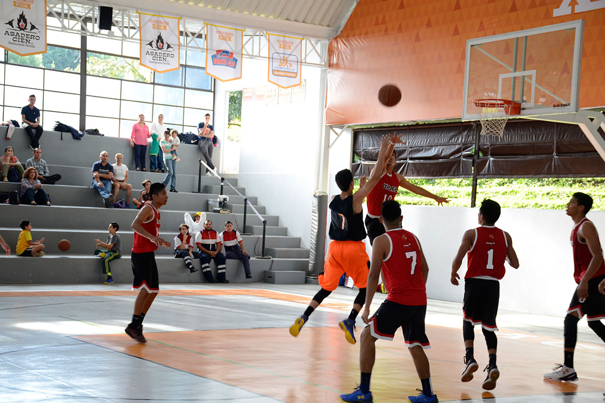 7 / 12 - Basquetbol Varonil vence a UPAEP Tehuacán