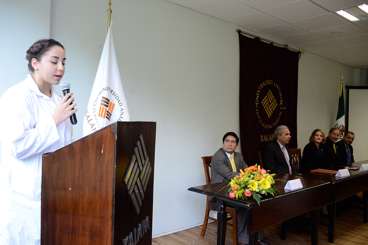 5 / 12 - La Escuela de Medicina de la UAX firma convenio sin precedentes en el país con la Universidad de Nebraska