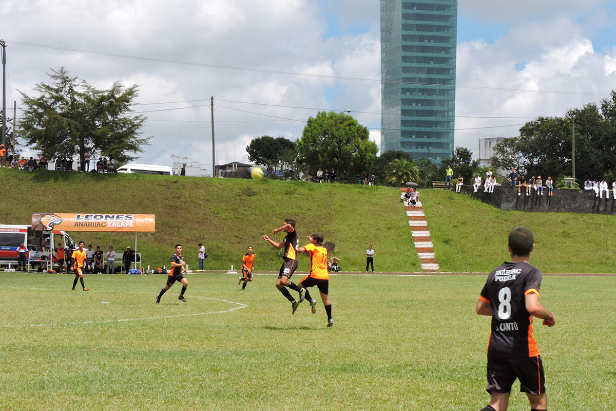 8 / 12 - Leones Soccer Varonil inician temporada CONADEIP con triunfo