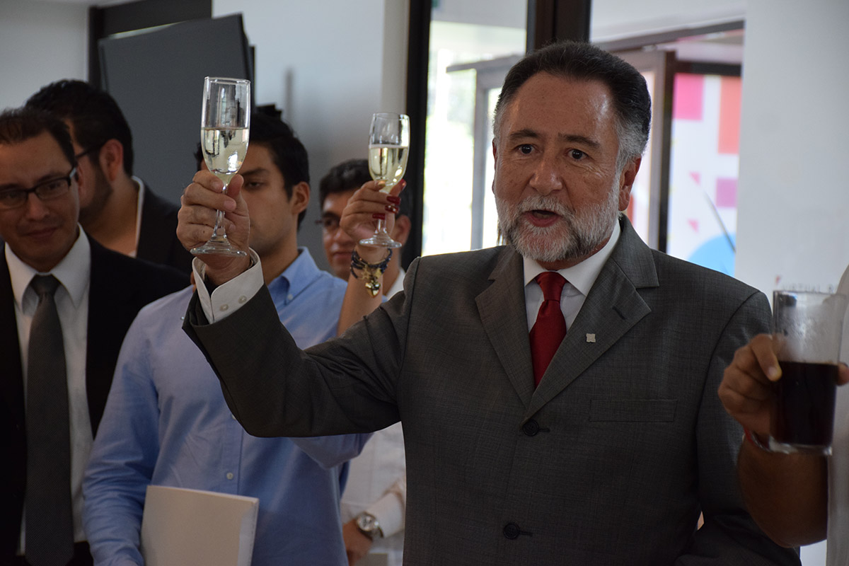 3 / 20 - Concluye el primer ciclo de Diplomados Anáhuac 2016