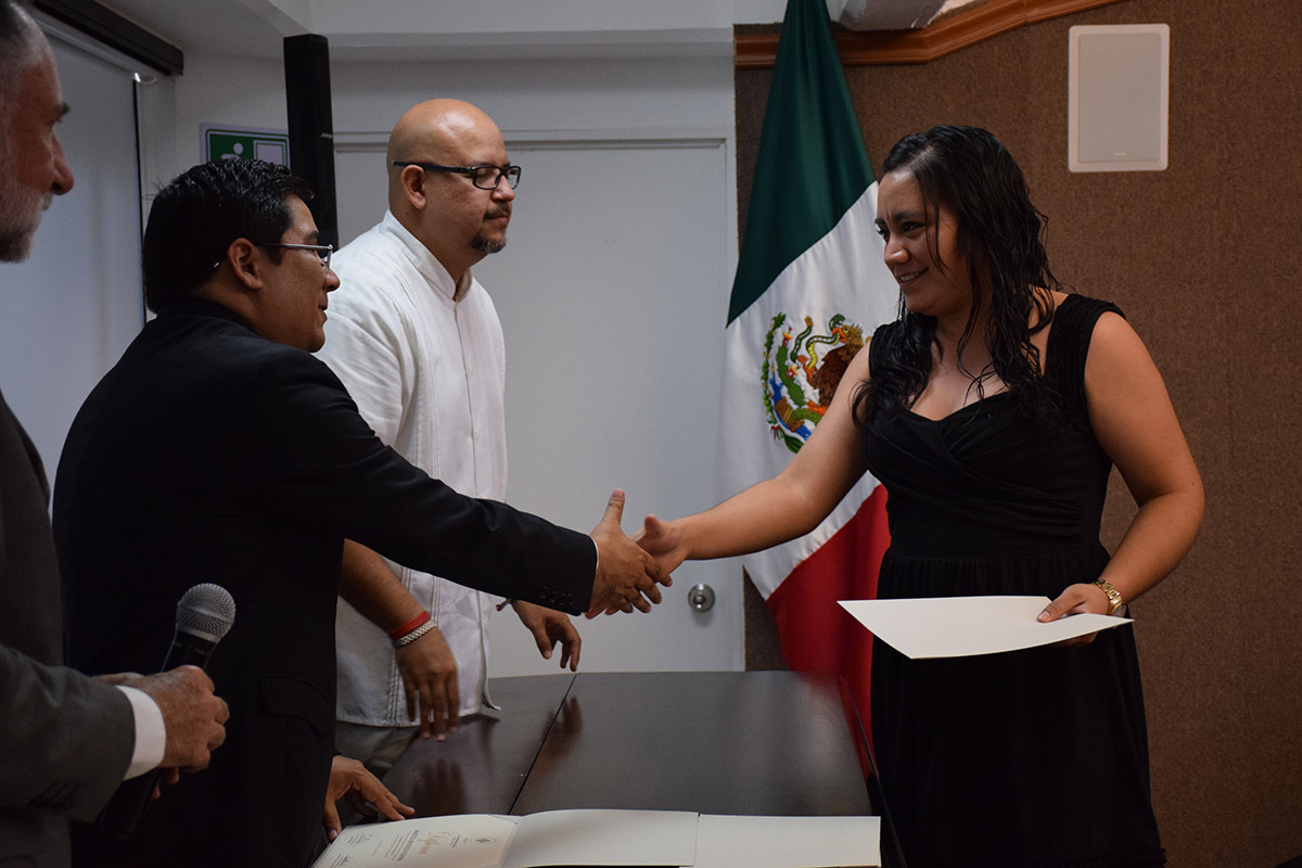 14 / 20 - Concluye el primer ciclo de Diplomados Anáhuac 2016
