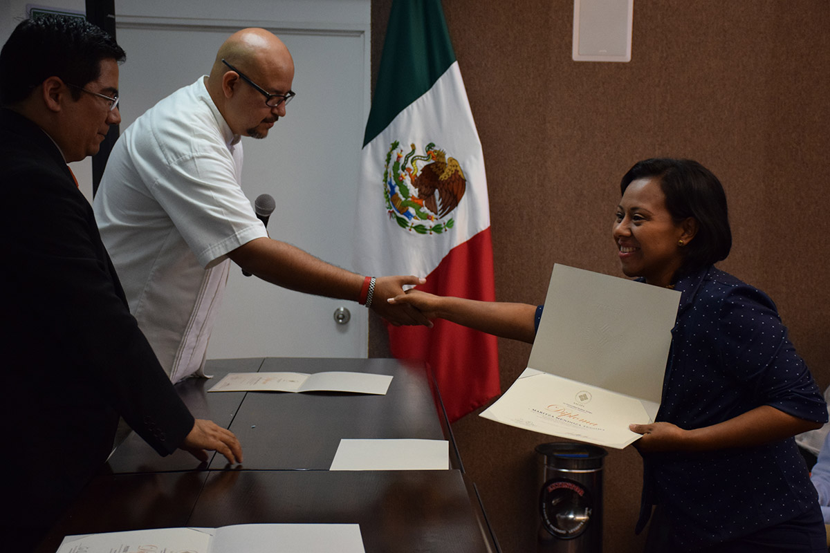 15 / 20 - Concluye el primer ciclo de Diplomados Anáhuac 2016