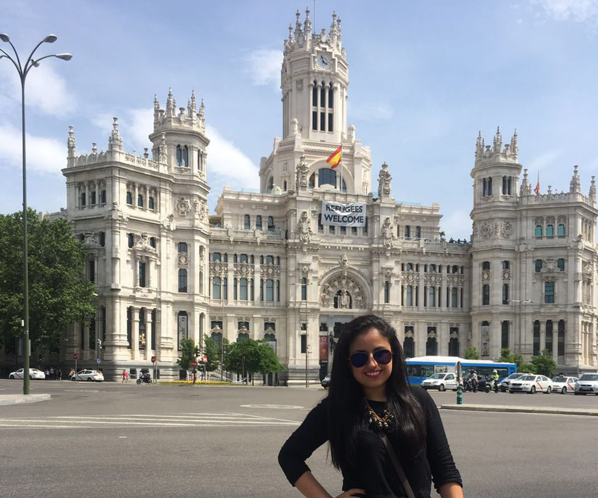 2 / 5 - Alumnas de Negocios Internacionales en la Universidad Politécnica de Madrid